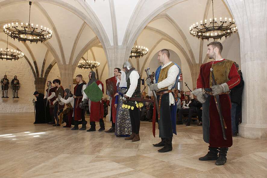 A Diósgyőri Aranysarkantyús Lovagrend bemutatója