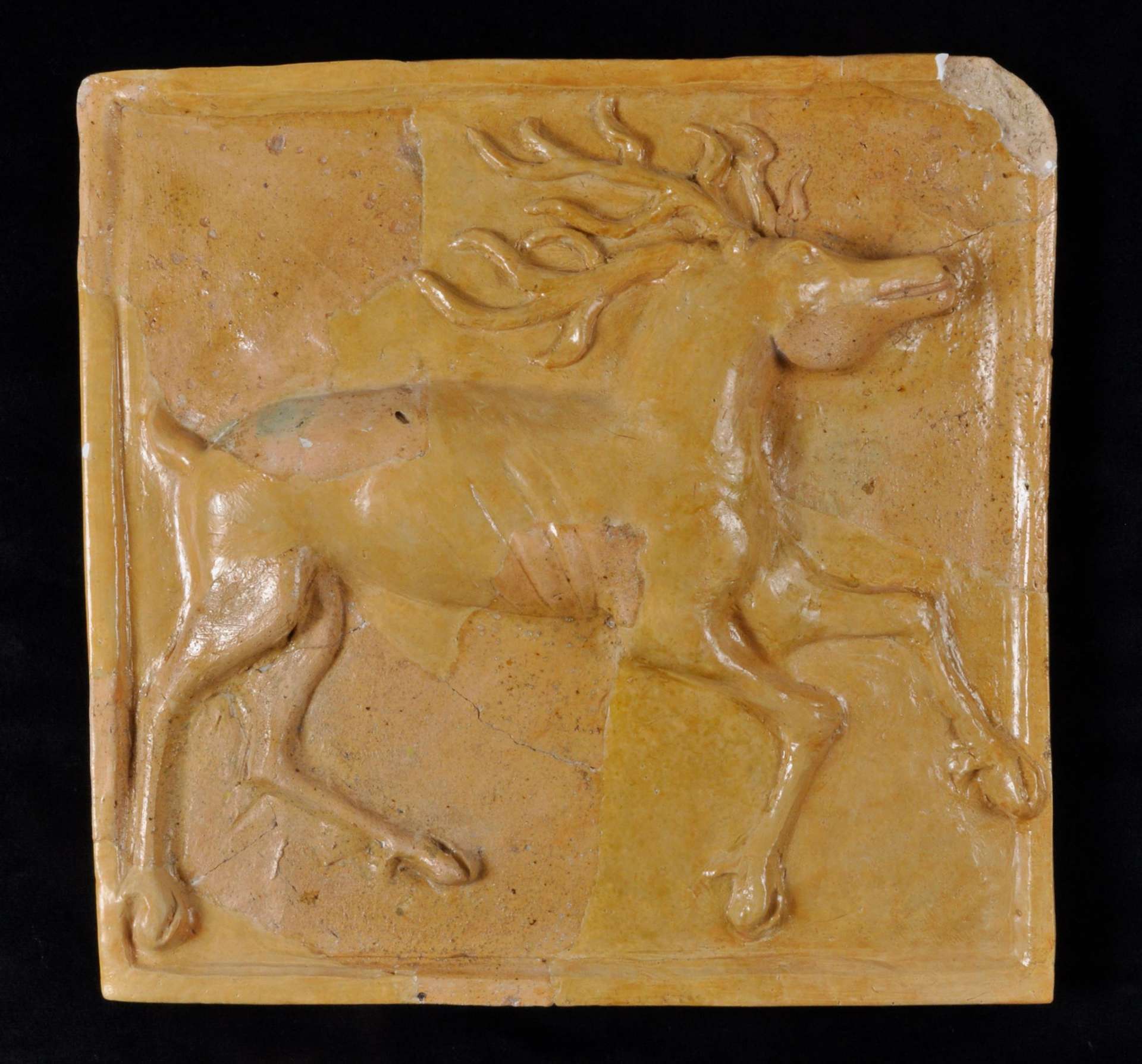 Kályhacsempe a Diósgyőri várban