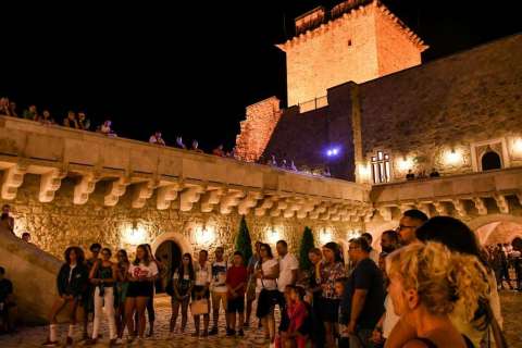 Mysteriöse Nacht im Schloss Diósgyőr
