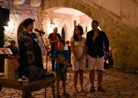 Mysteriöse Nacht im Schloss Diósgyőr