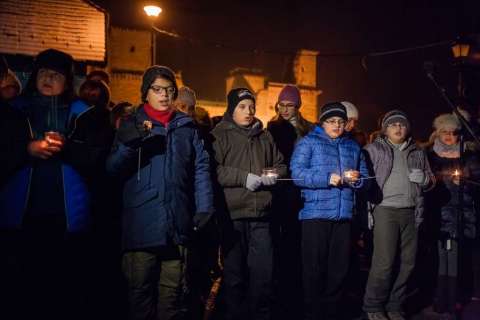 Erste Adventskerzen Beleuchtung