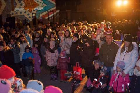 Zweite Adventskerzen Beleuchtung