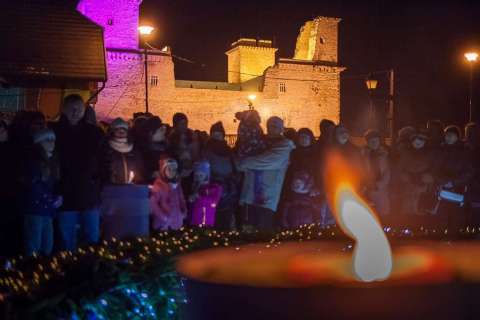 Zweite Adventskerzen Beleuchtung