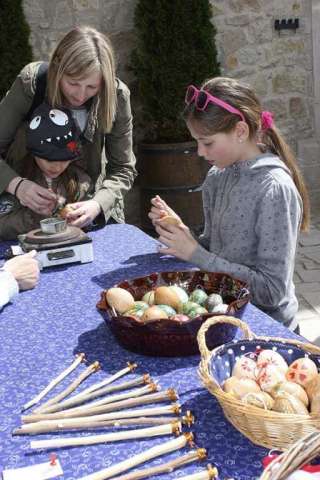 Ostern in der Burg Diósgyőr