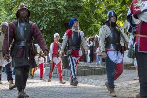 XVIII. das Mittelalterliche Treiben