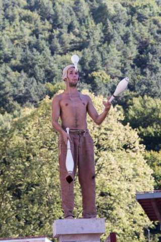 XVIII. das Mittelalterliche Treiben