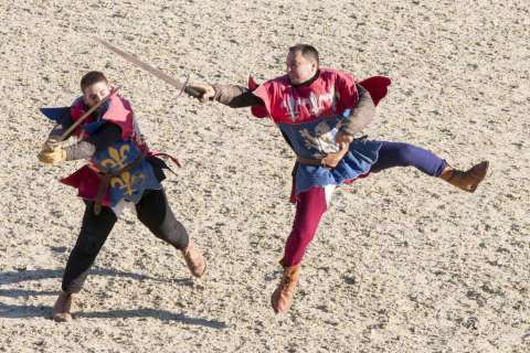 XVIII. das Mittelalterliche Treiben