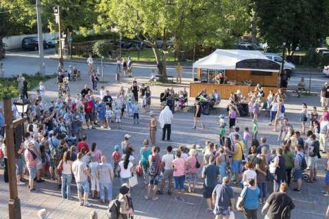 XVIII. das Mittelalterliche Treiben