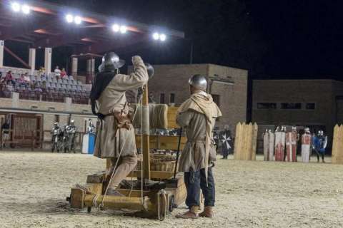 XVIII. das Mittelalterliche Treiben